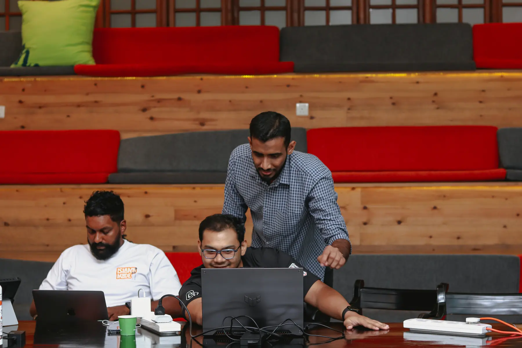 A BuildrLabs session in progress at Hatch Works, Colombo